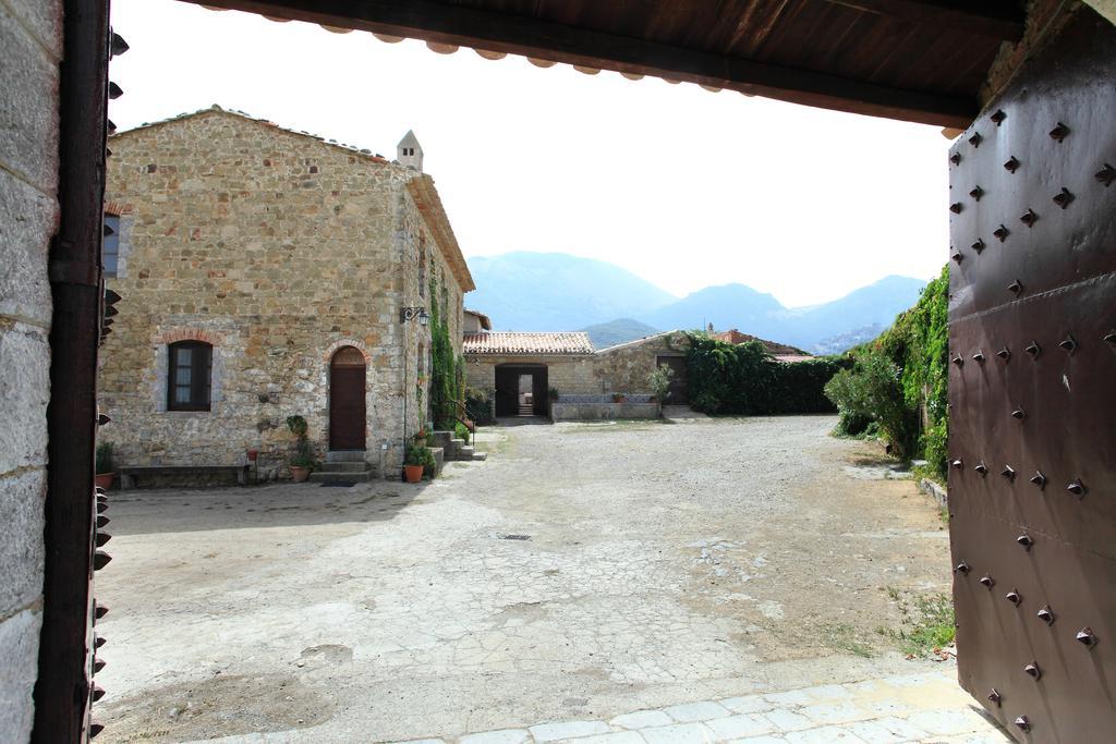 Vila Fattoria Mongerrate Isnello Exteriér fotografie