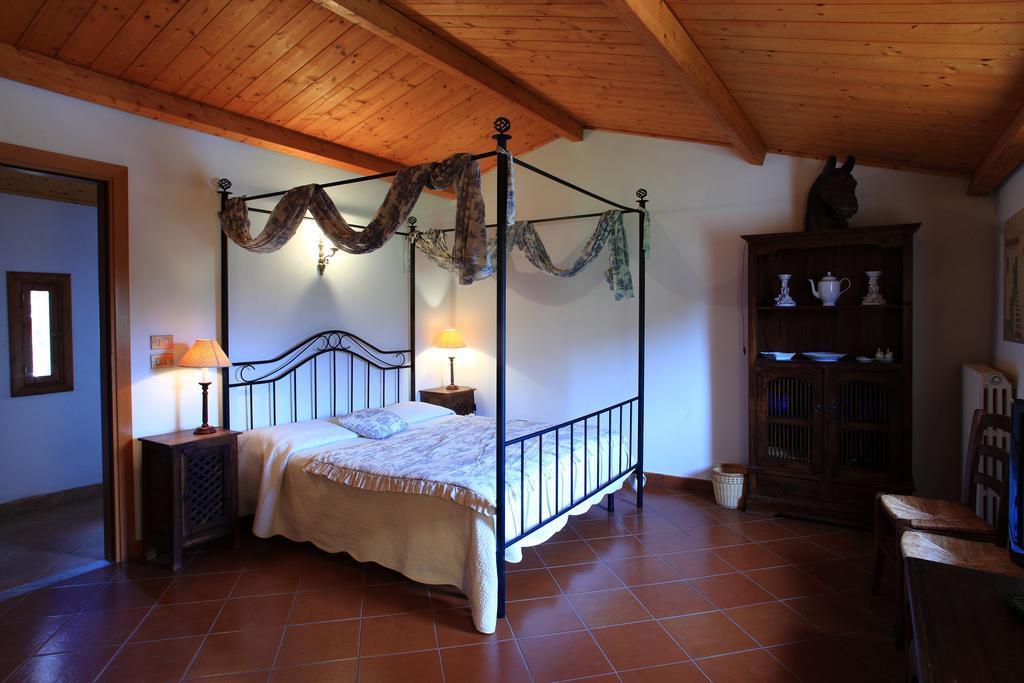 Vila Fattoria Mongerrate Isnello Exteriér fotografie
